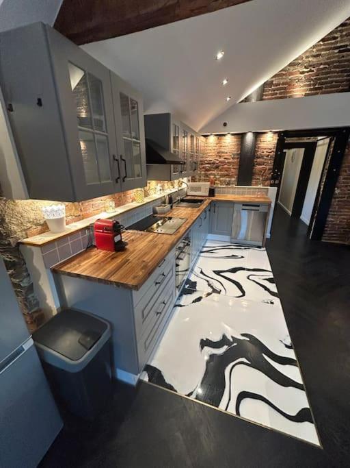 Loft De Standing Apartment